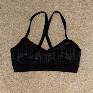 Lululemon sports bra